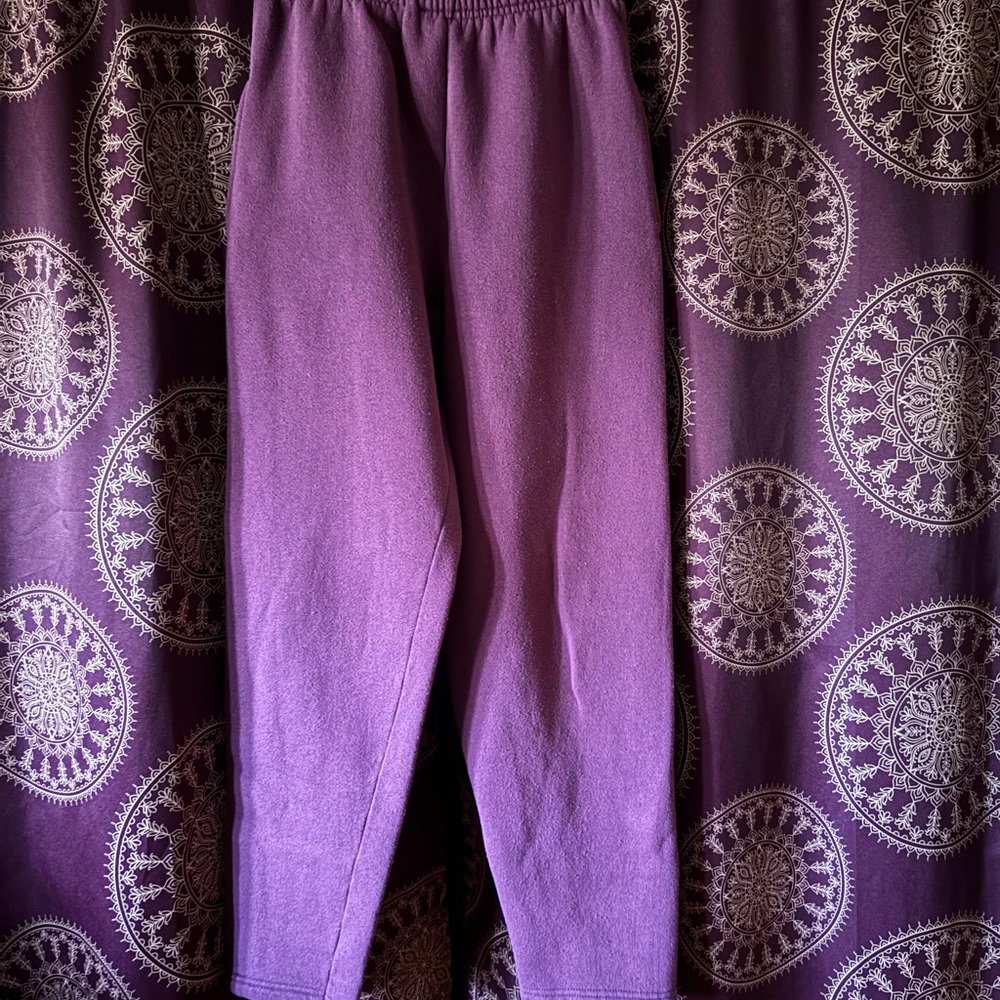 Brita Lavender Sweatpants